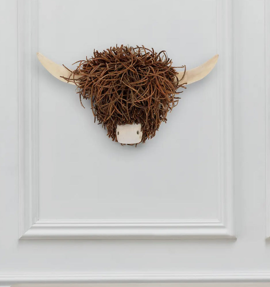 Hewie Highland Cow Wall
Mounted Hand Crafted
Sculpture